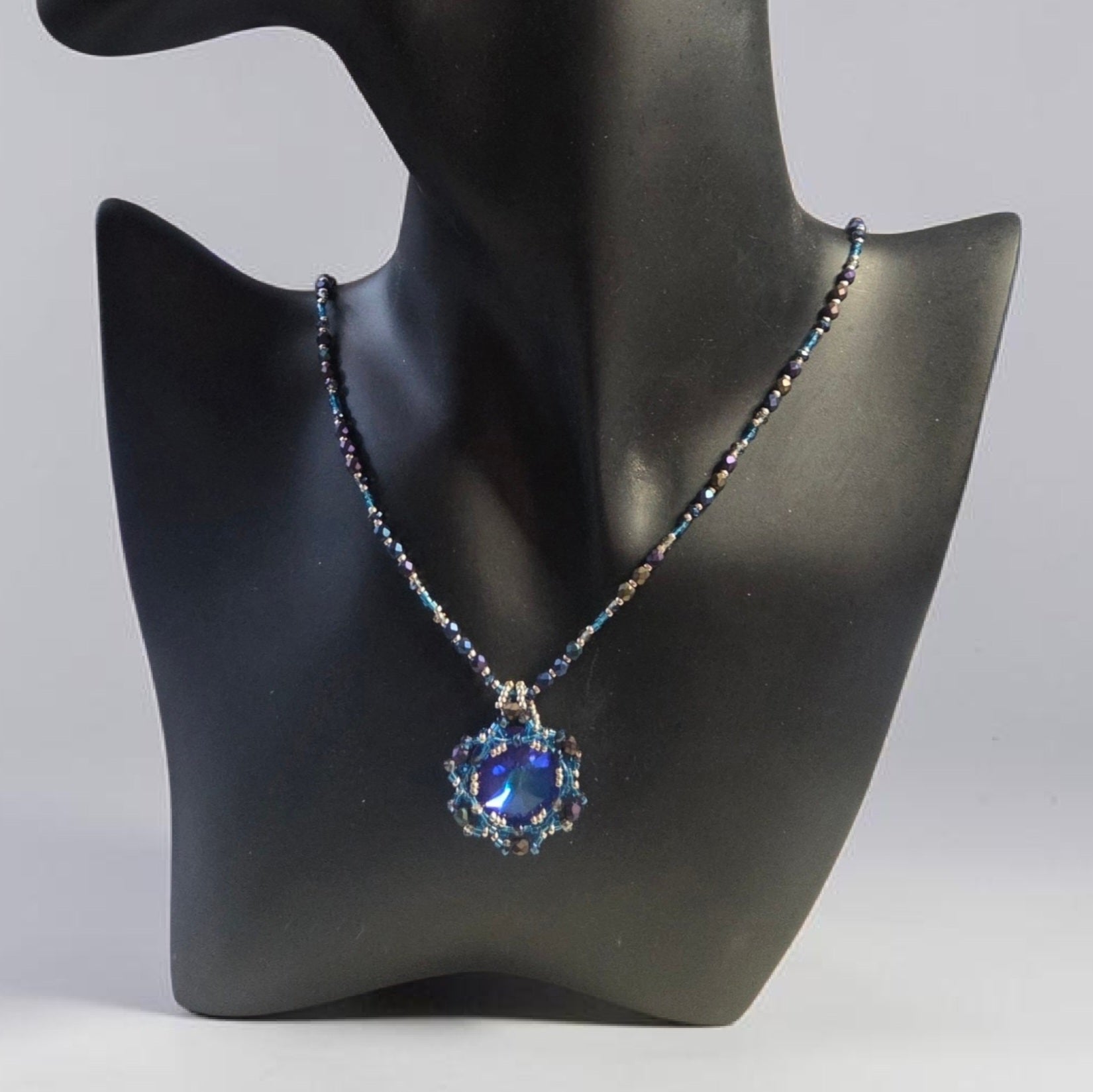18mm Blue Rivoli Necklace